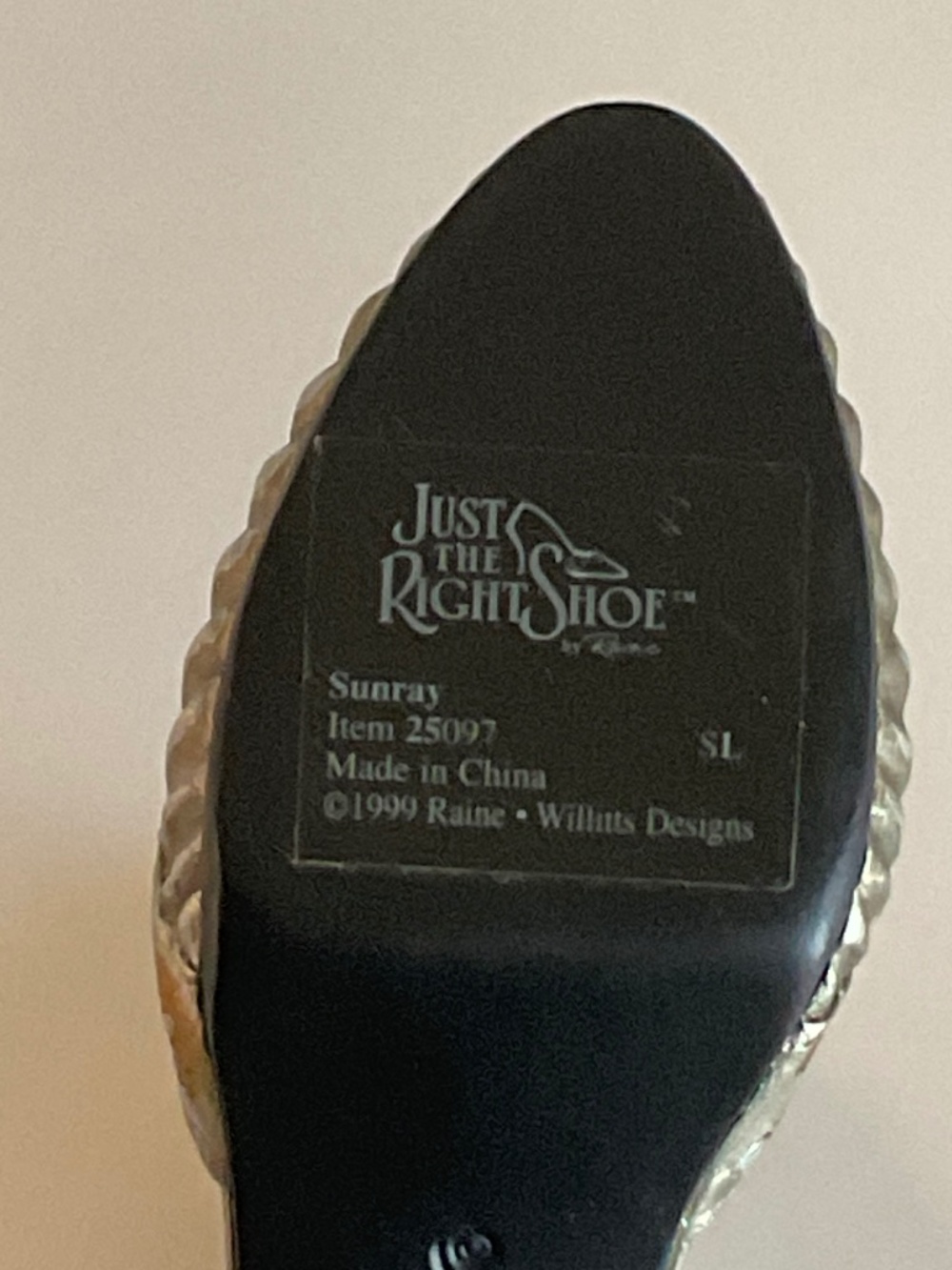 Just the Right Shoe “Sunray” by Raine Silver Miniature Shoe Sculpture W/COA 1999 - Picture 10 of 10